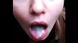 forest blowjob and coming in mouth